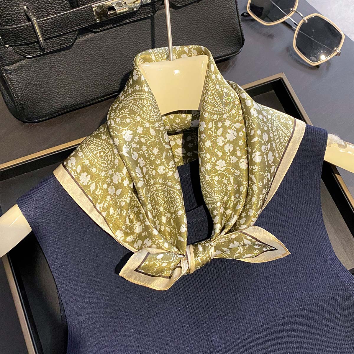 Luxury 100% Pure Silk Square S - Luxury Bags Expensive ulasan dan harga