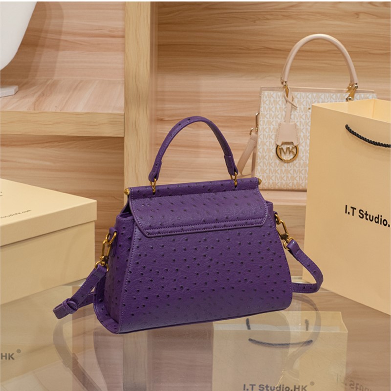 Women's handbag large capacity - Luxury Bags Trend 2025 ulasan dan harga
