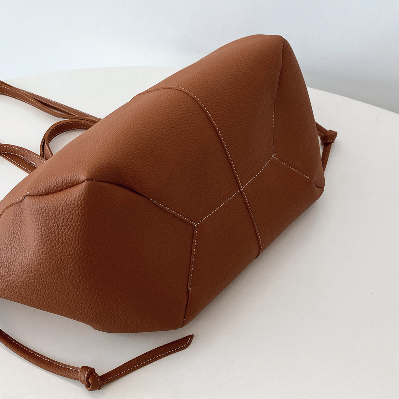 Large Capacity Leather Zipper  - Luxury Bags Trend 2025 ulasan dan harga